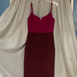 Express Two-Tone Midi Dress in Fuchsia and Burgundy